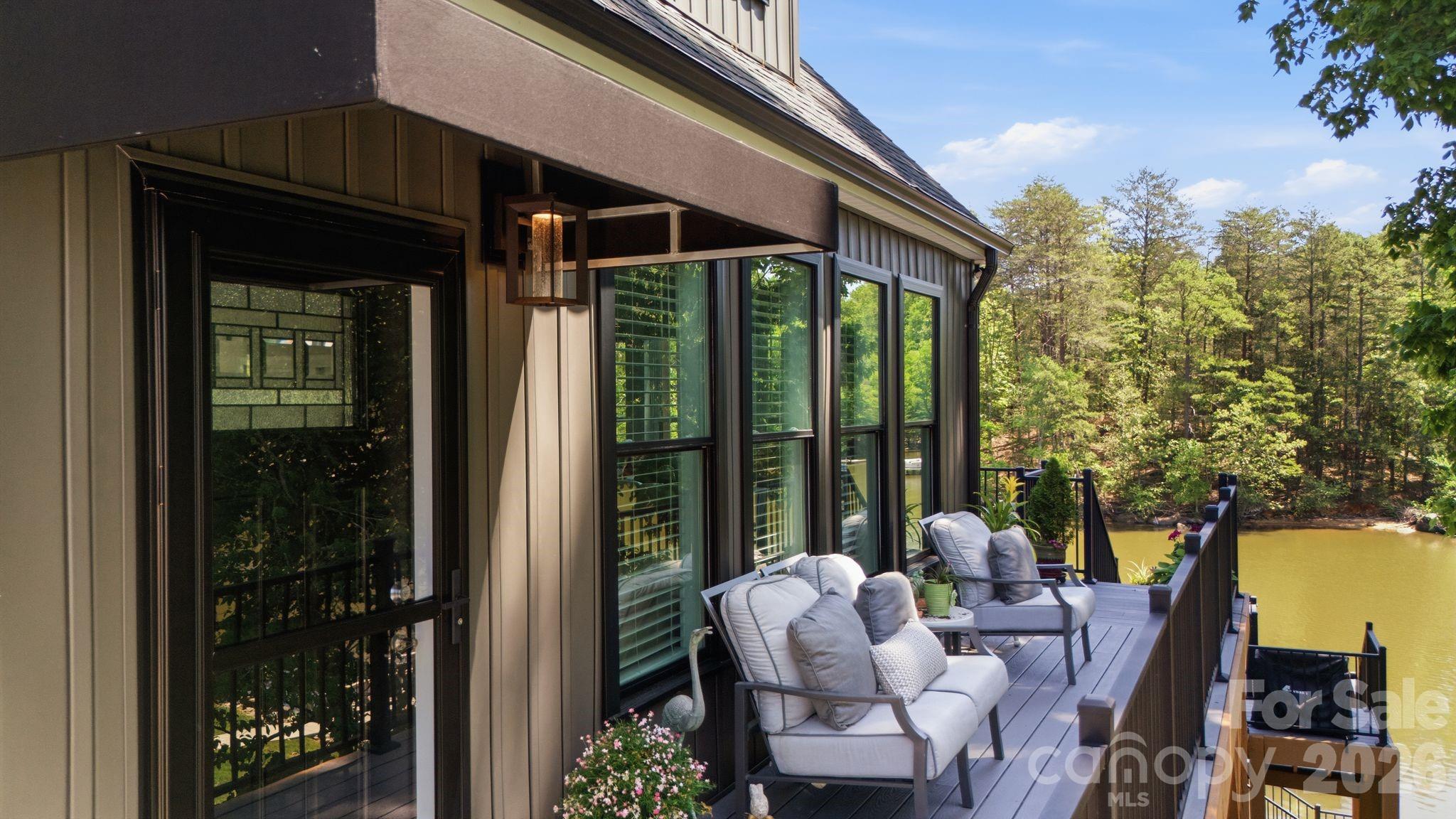 819 Hickory Point Drive