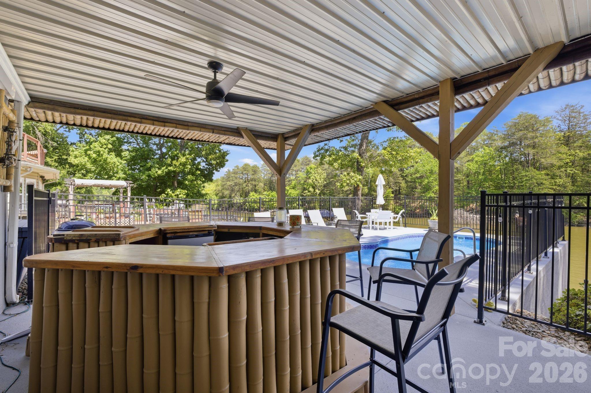 819 Hickory Point Drive