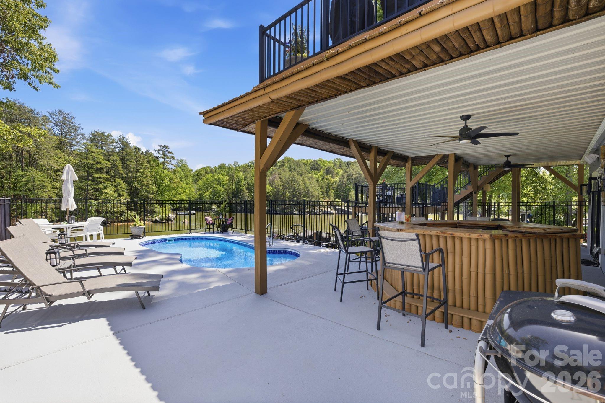 819 Hickory Point Drive
