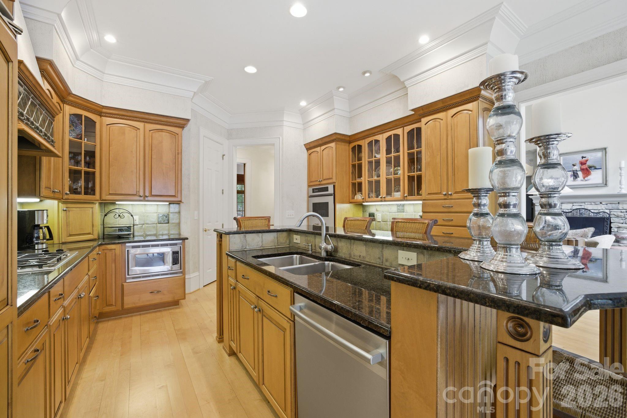 191 Porters Glen