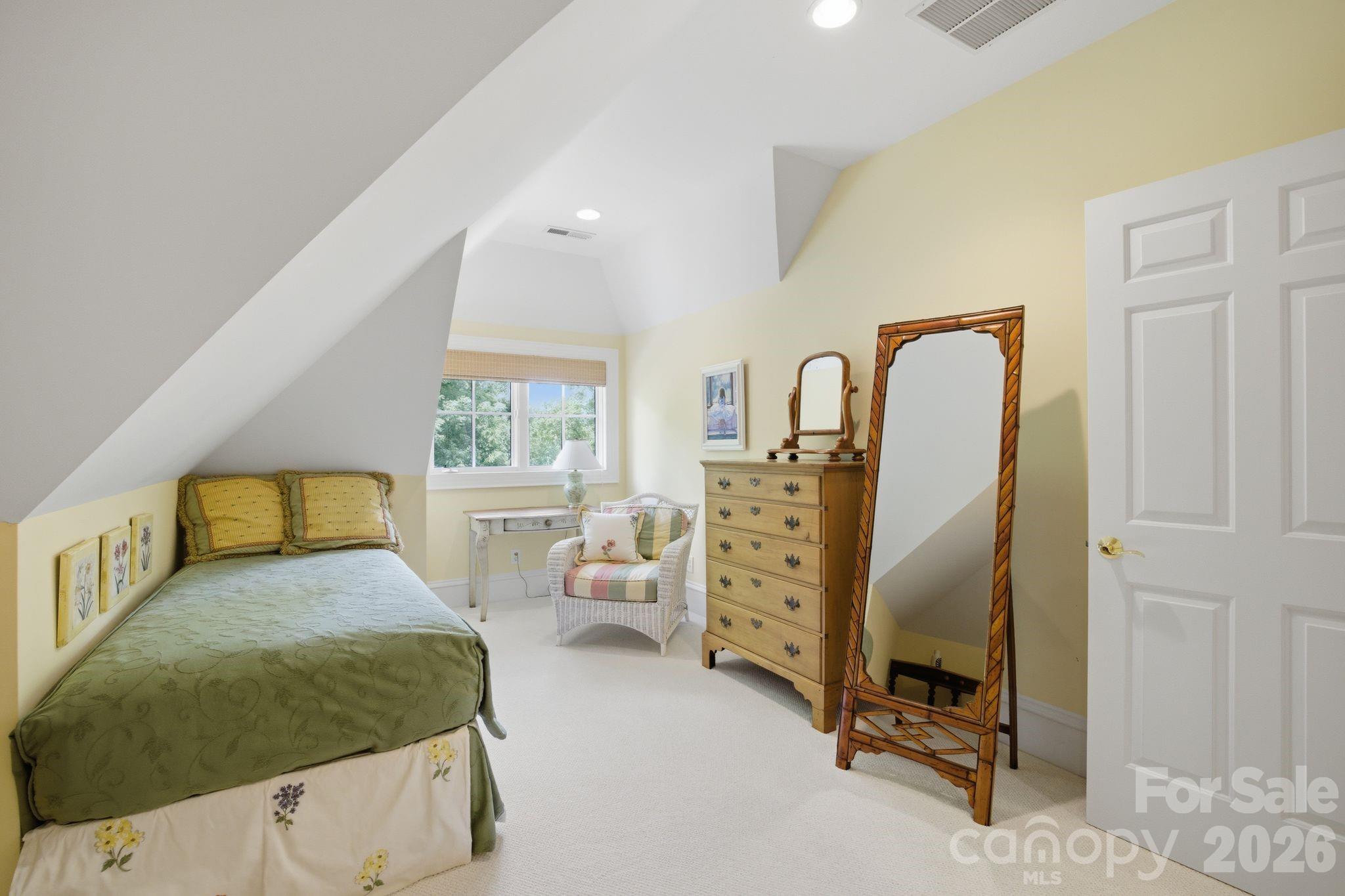 191 Porters Glen