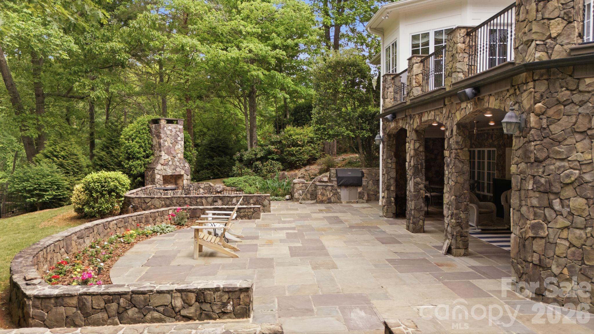 191 Porters Glen
