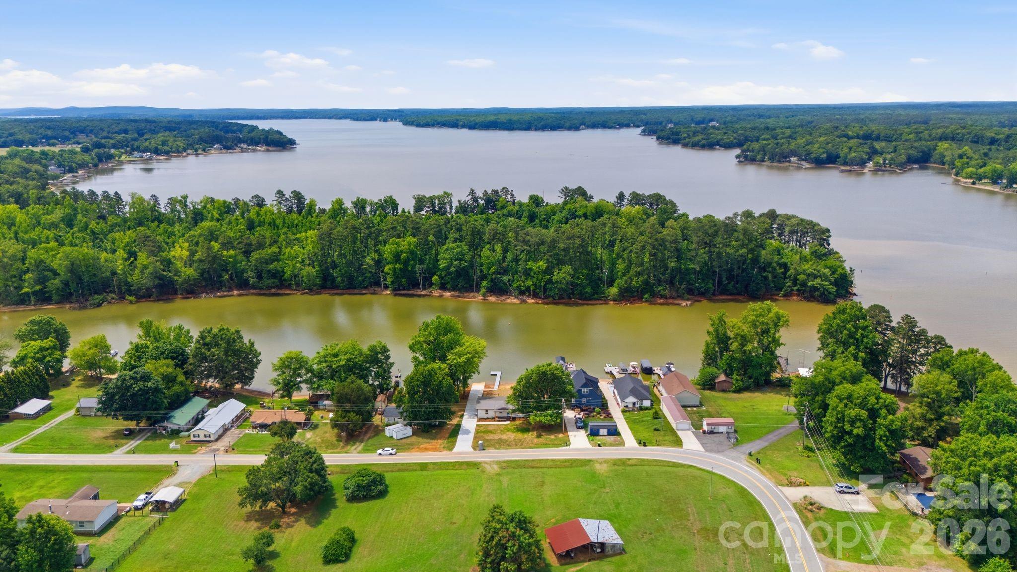 2516 Riverview Road