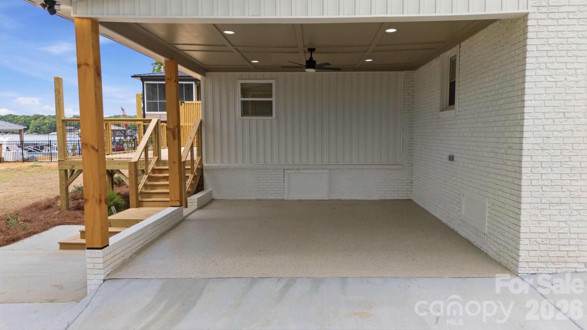 2516 Riverview Road