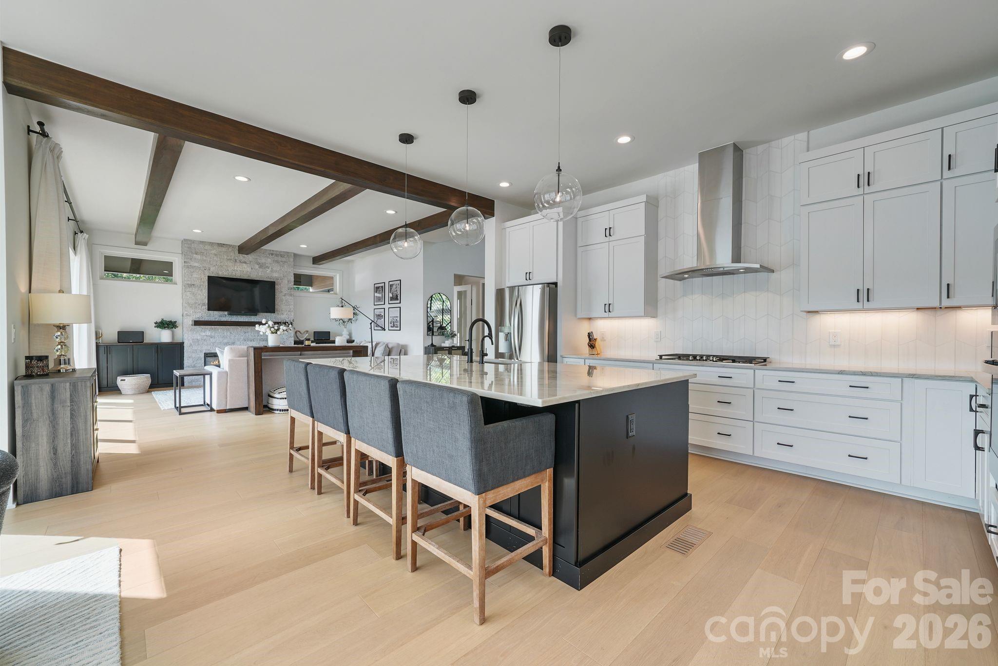 850 Mainsail Road