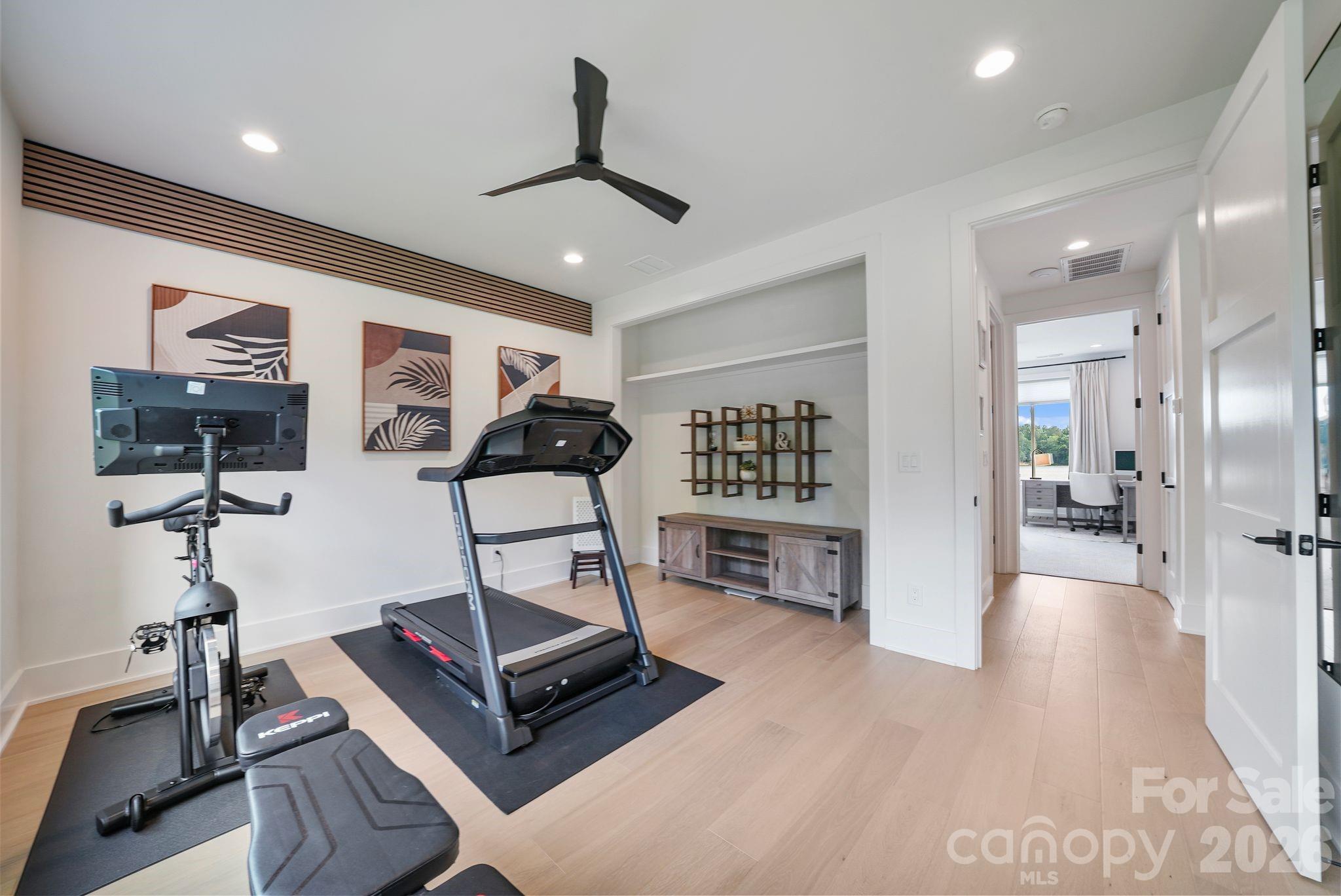 850 Mainsail Road