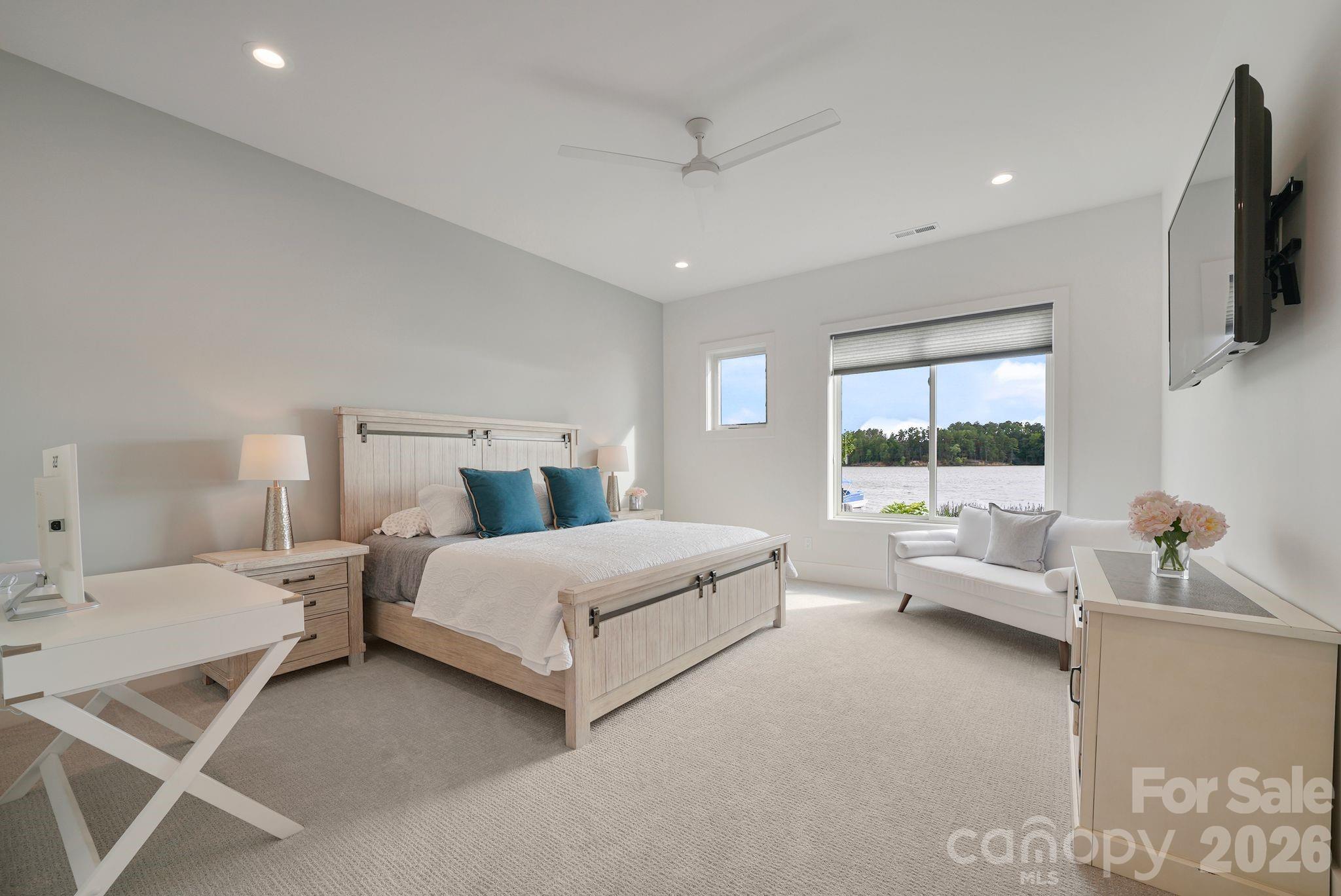 850 Mainsail Road