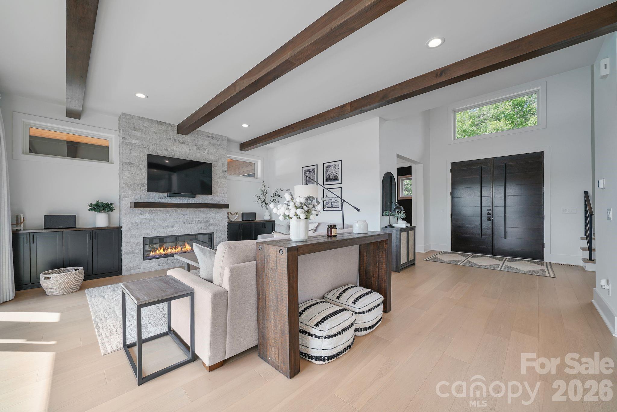 850 Mainsail Road
