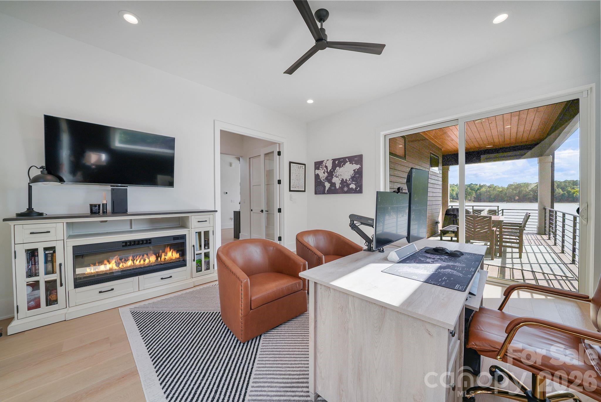 850 Mainsail Road