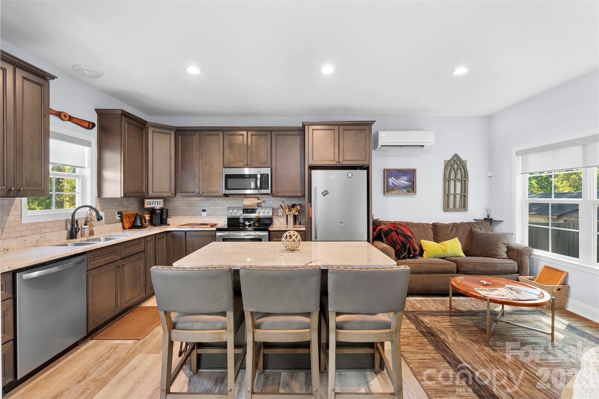 444 S Shore Drive