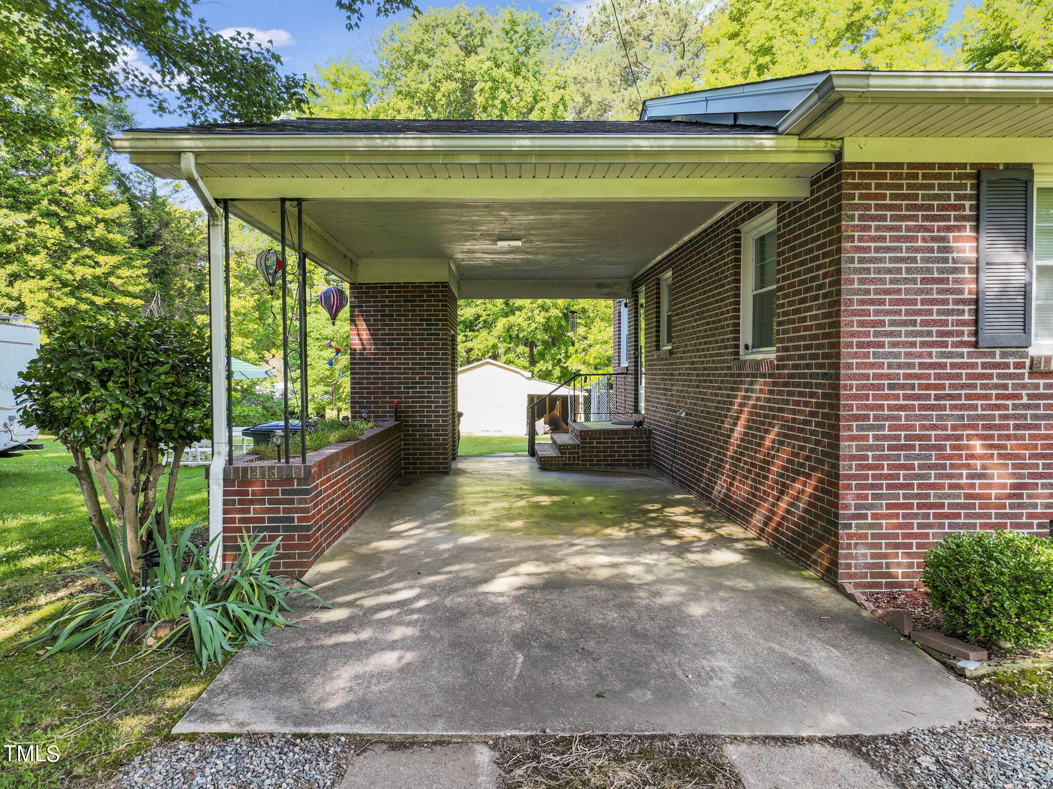 104 Mansion Drive