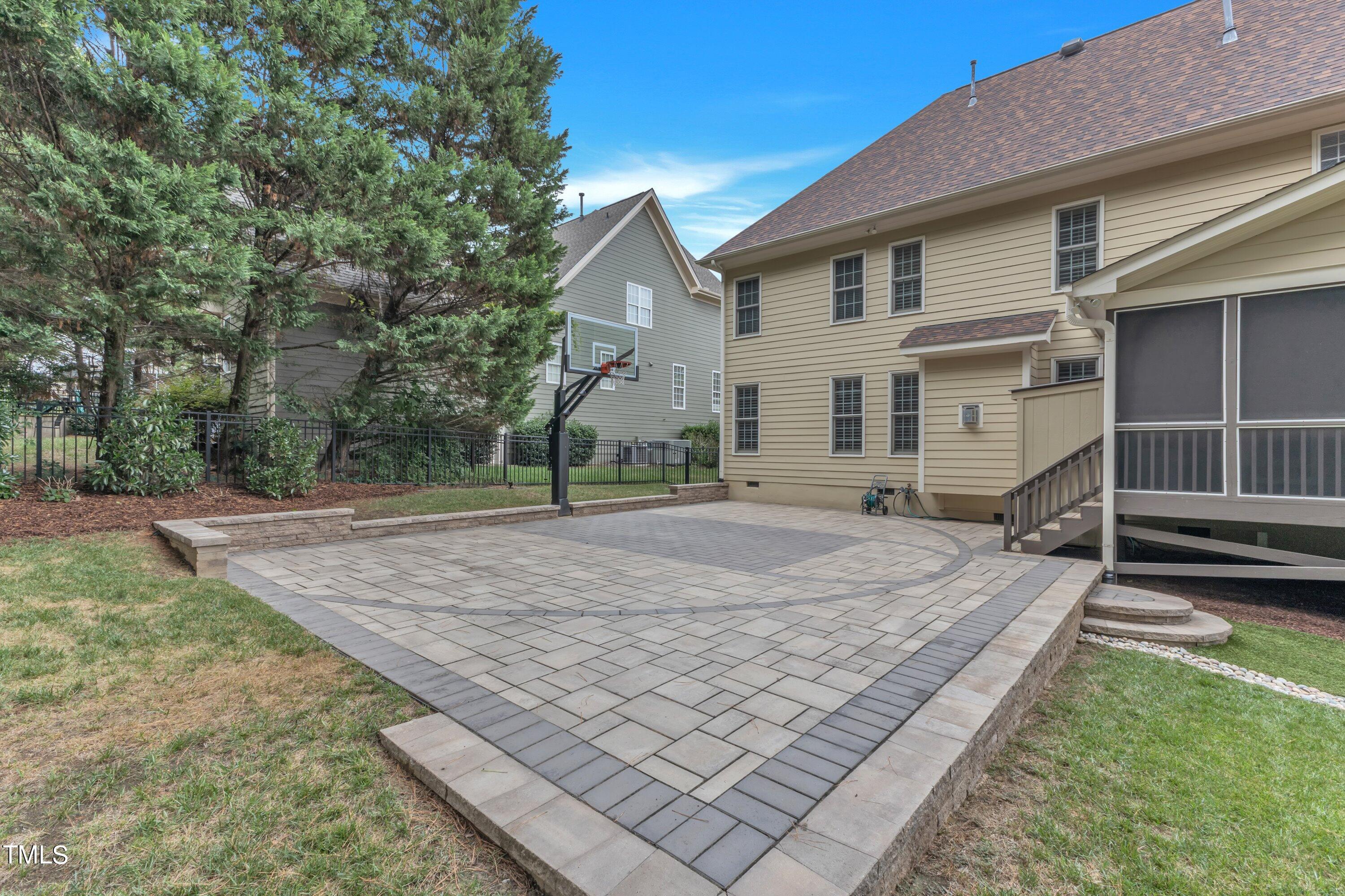1009 Prairie Aster Court