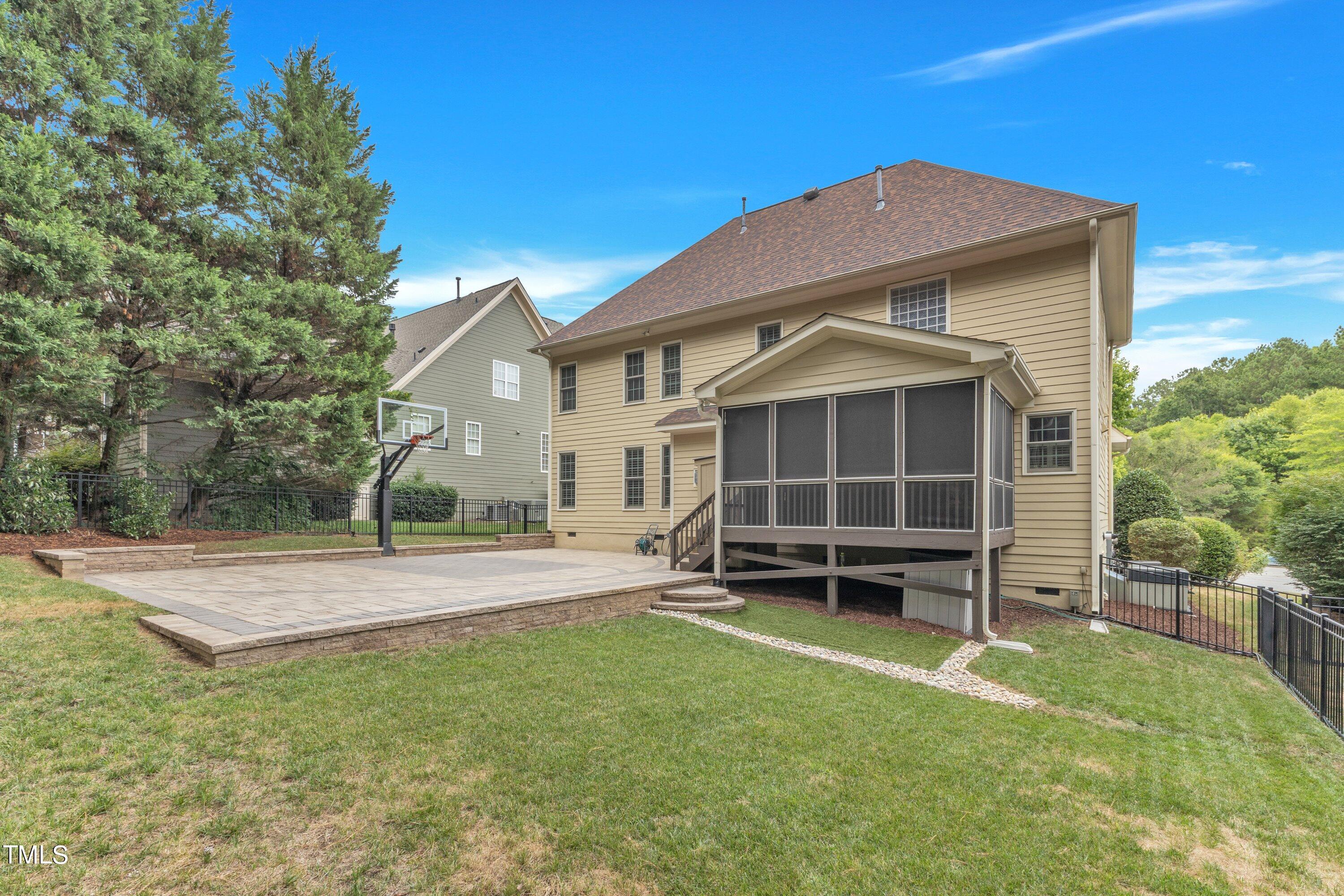 1009 Prairie Aster Court