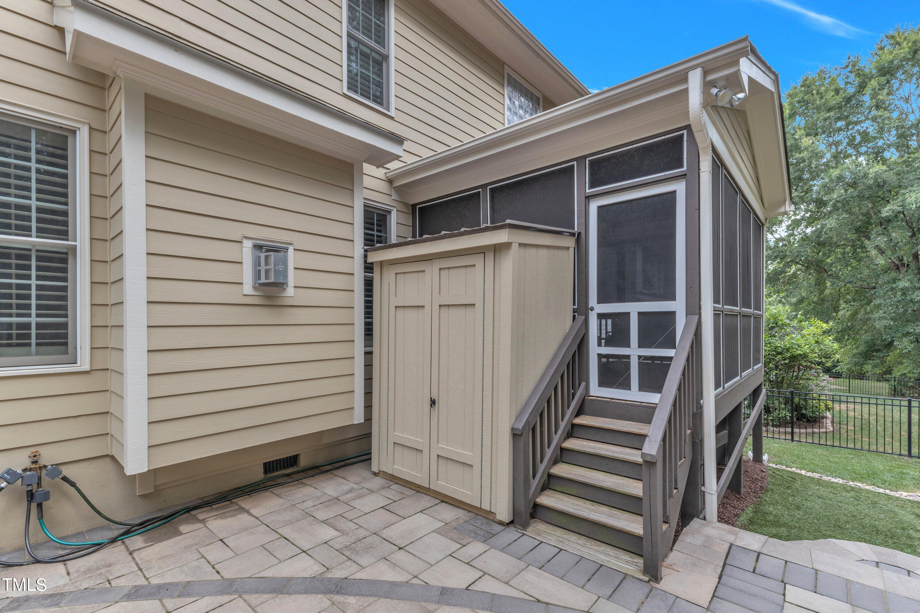 1009 Prairie Aster Court