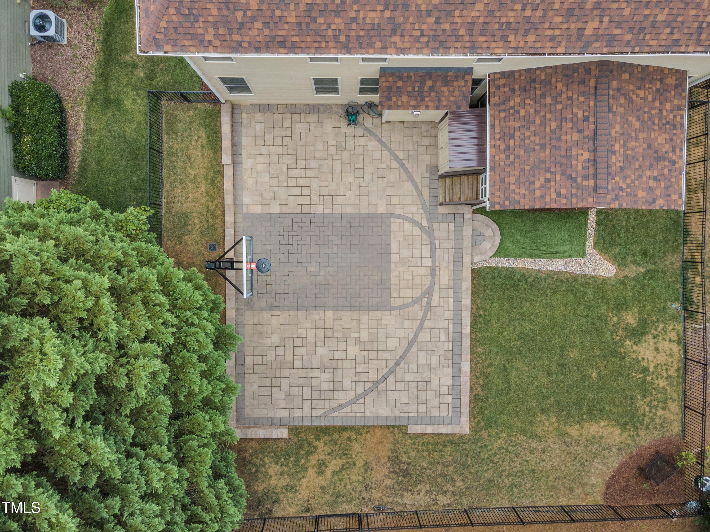 1009 Prairie Aster Court