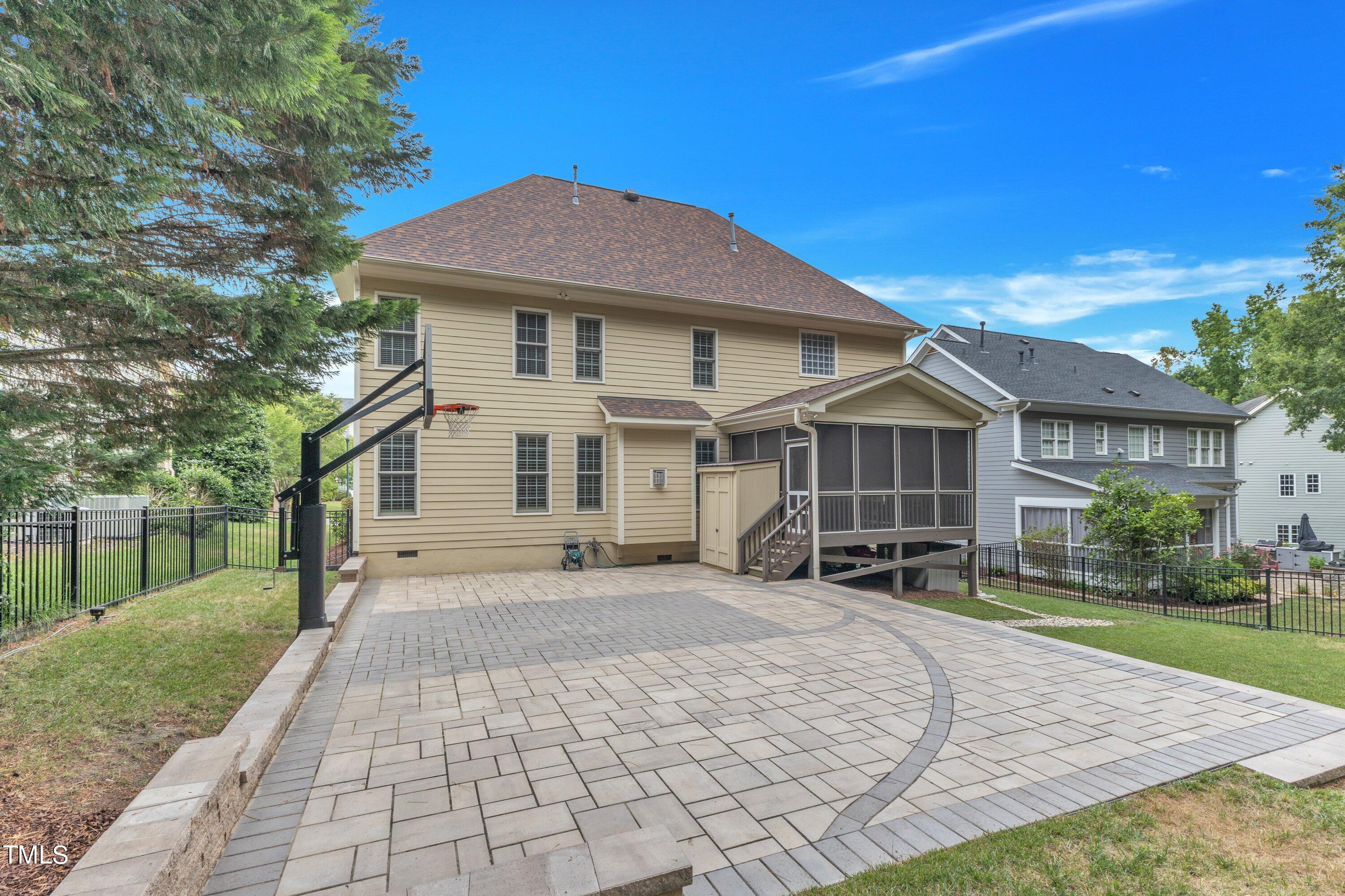 1009 Prairie Aster Court