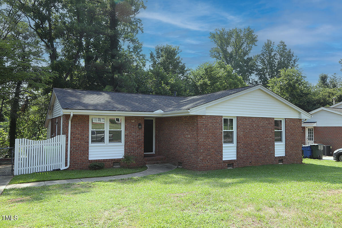 3532 Carolyn Drive
