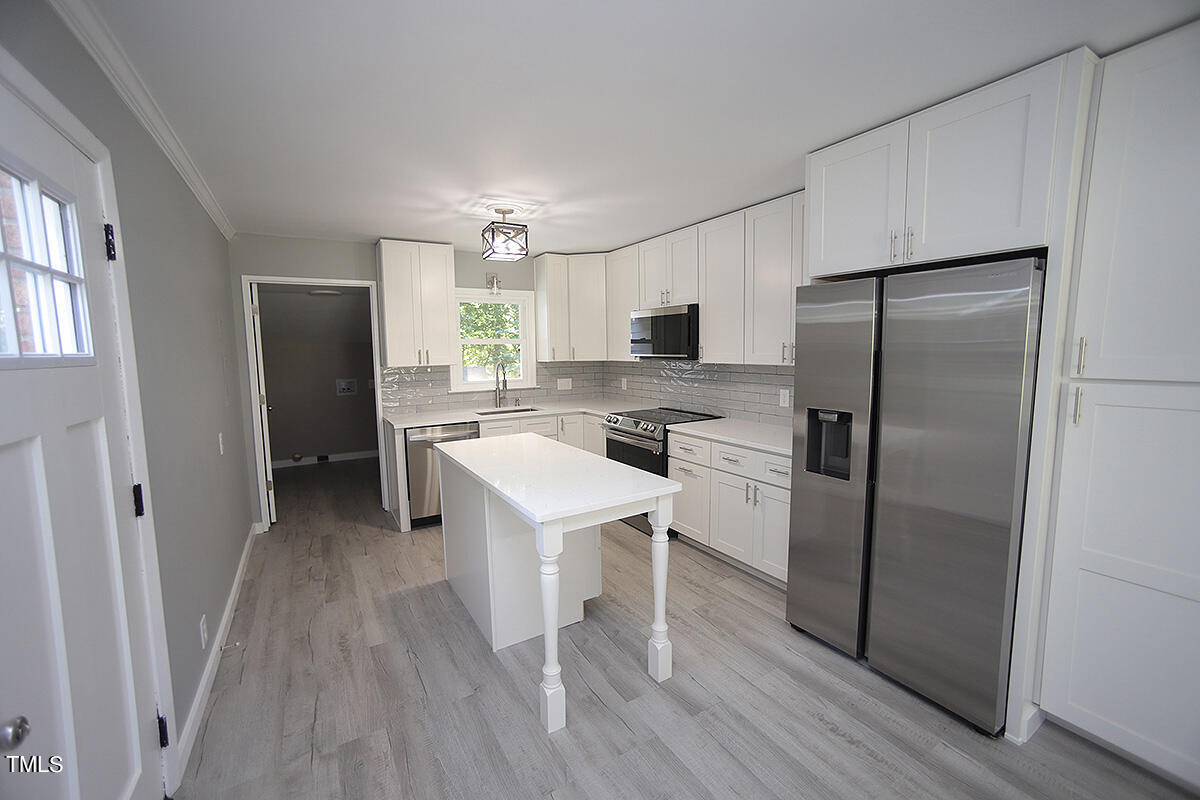 3532 Carolyn Drive
