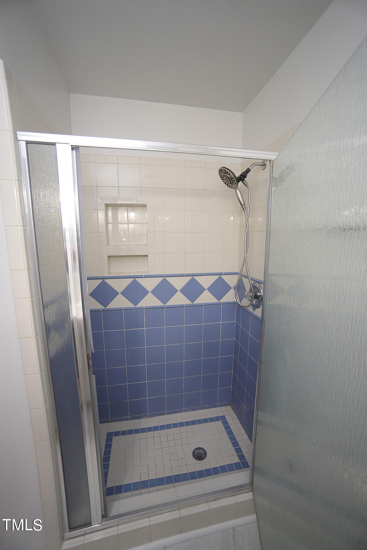 3532 Carolyn Drive