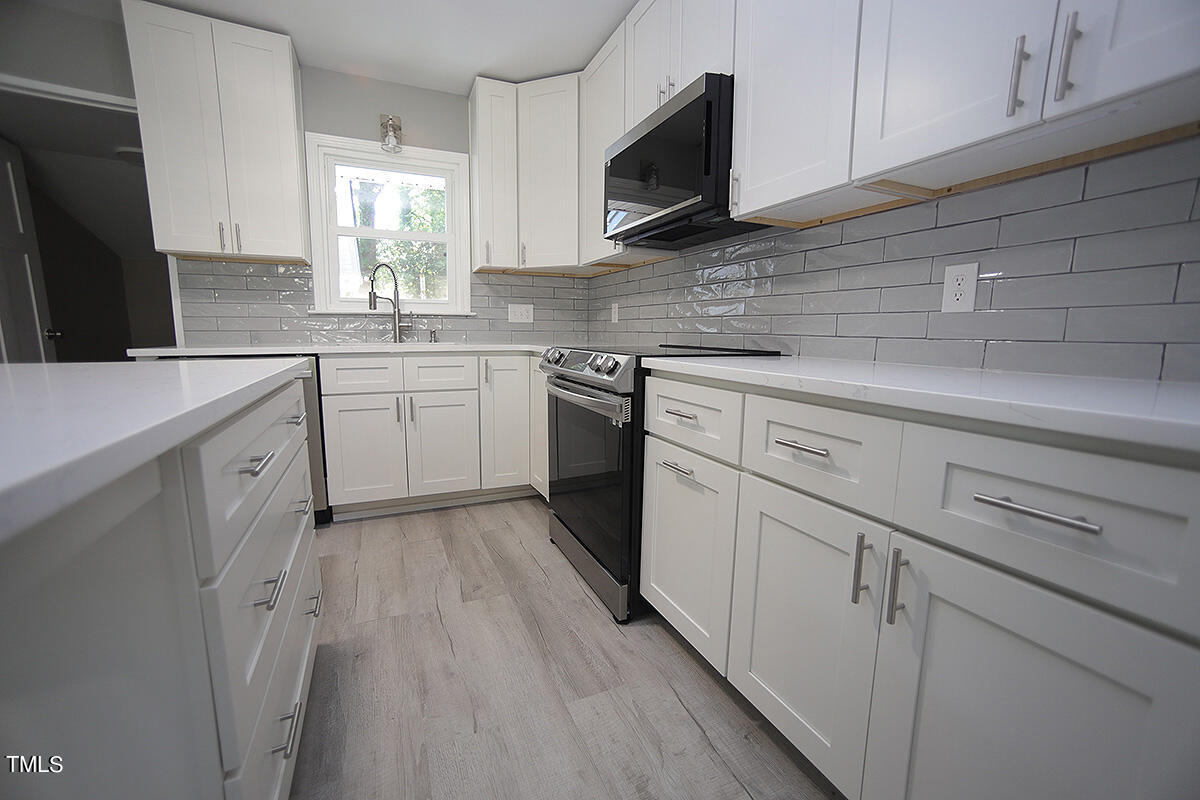 3532 Carolyn Drive