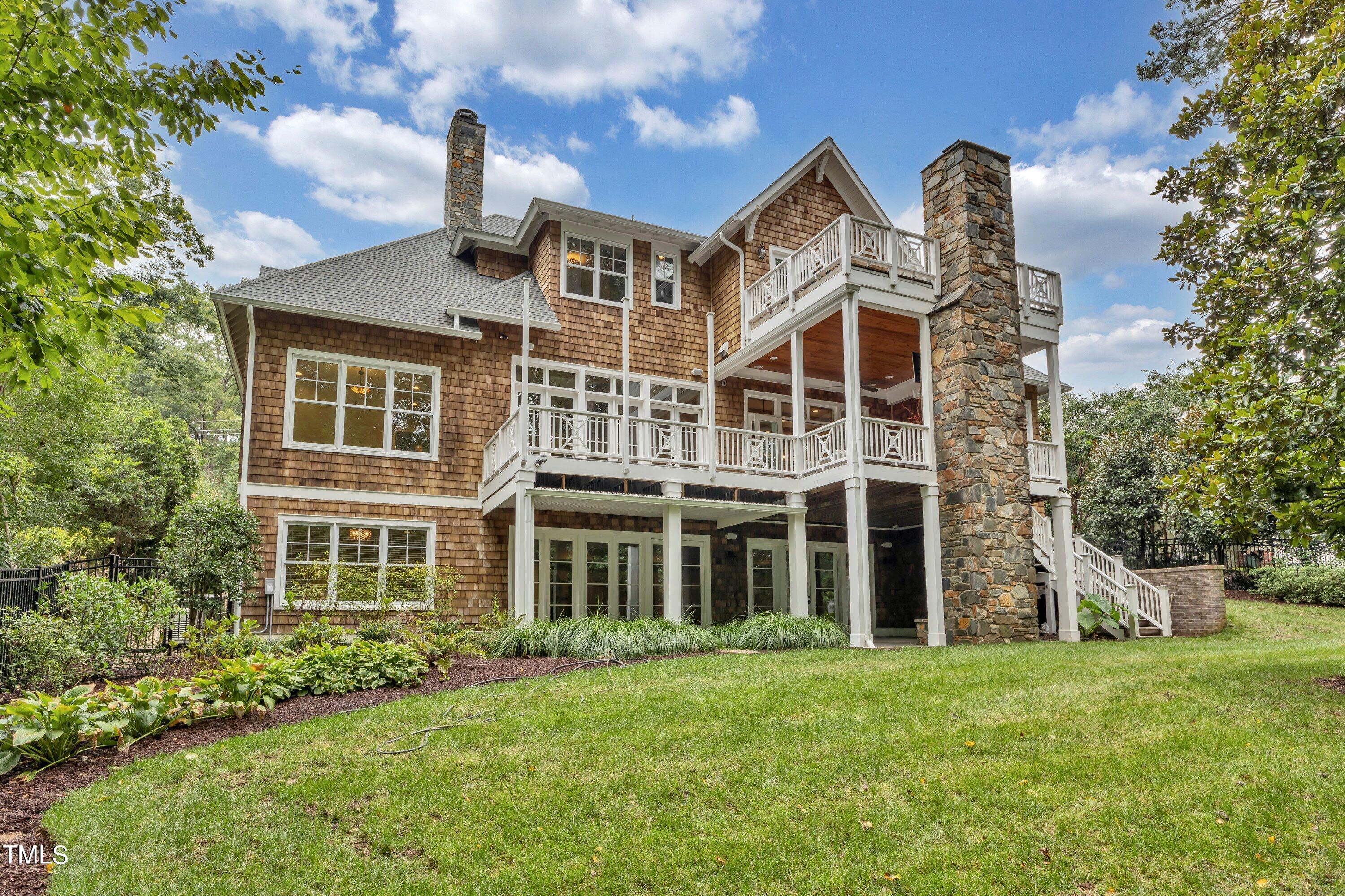 1013 Manchester Drive