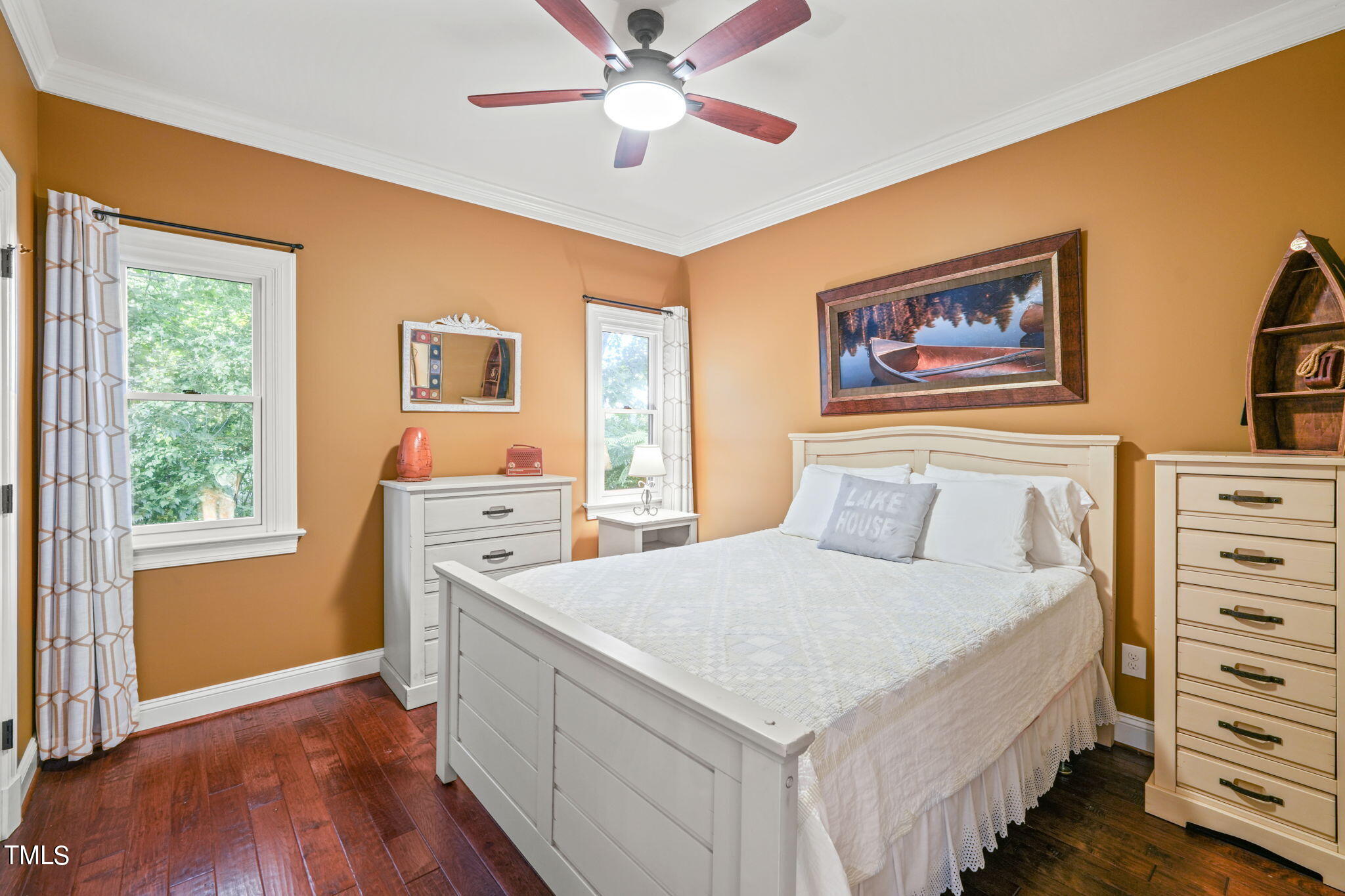 560 Overlook Lane
