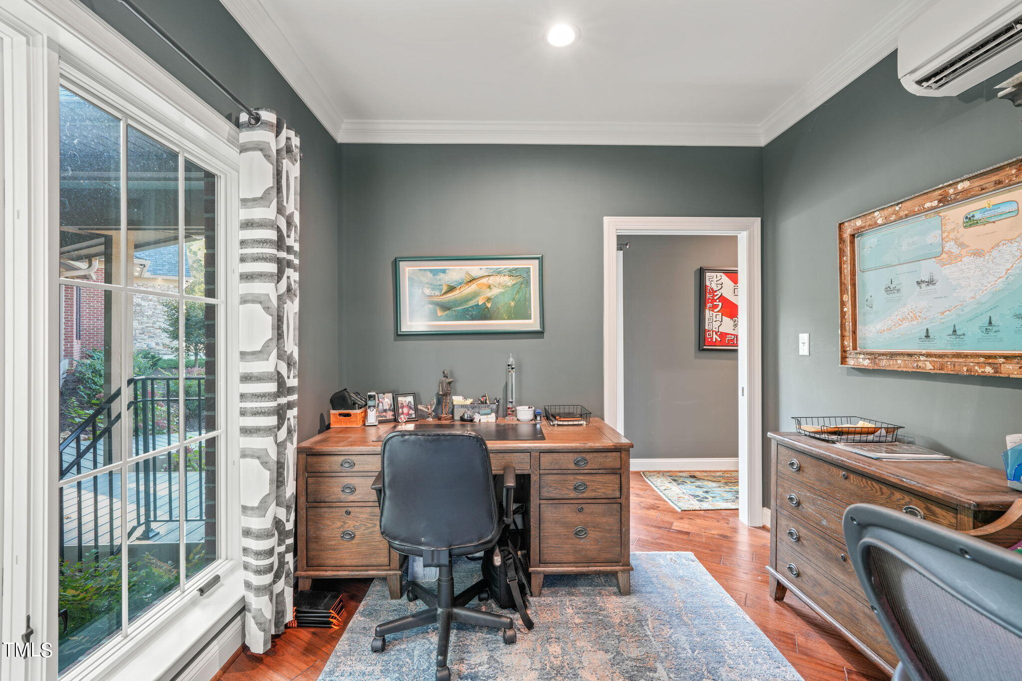 560 Overlook Lane