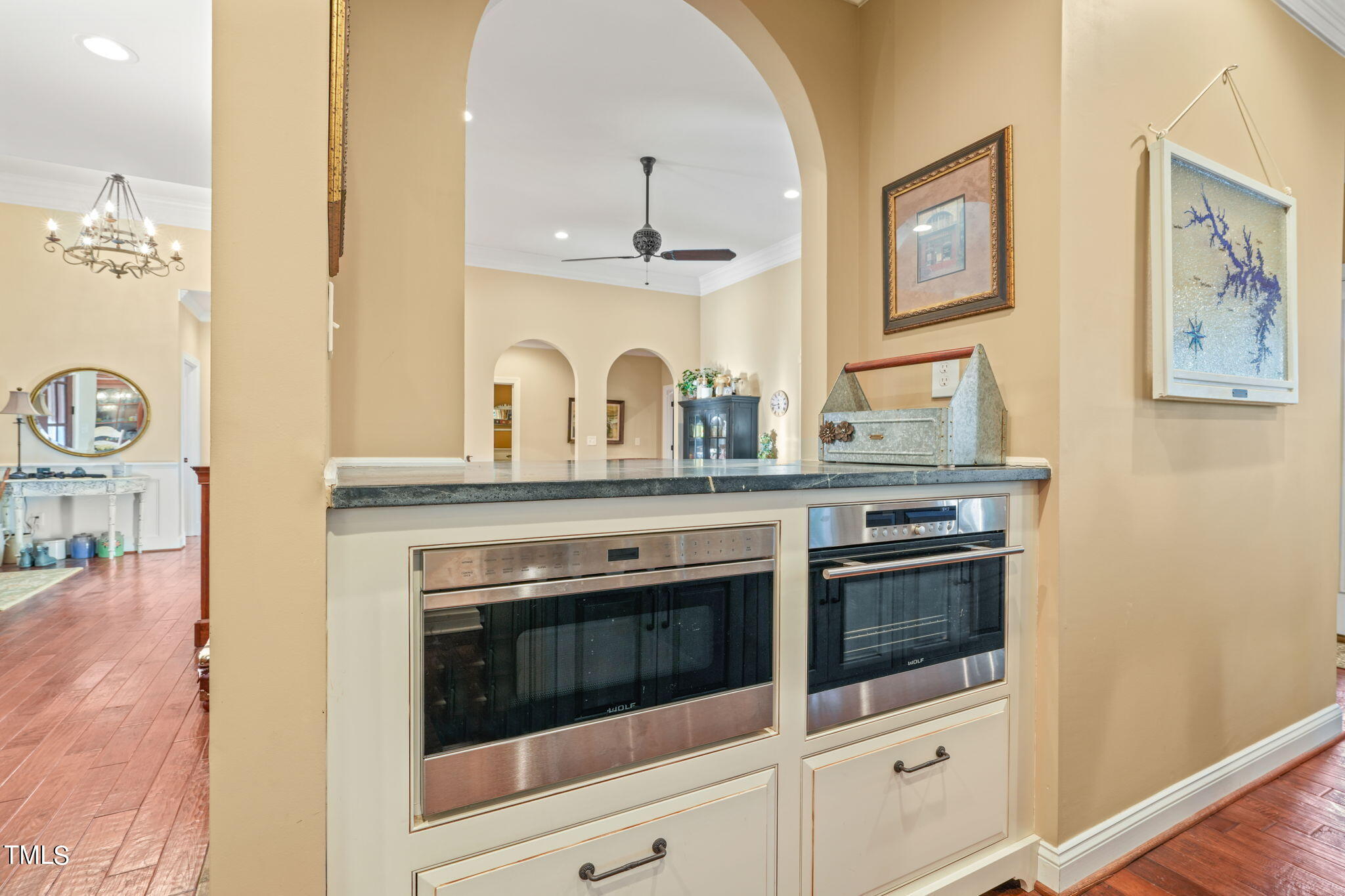 560 Overlook Lane