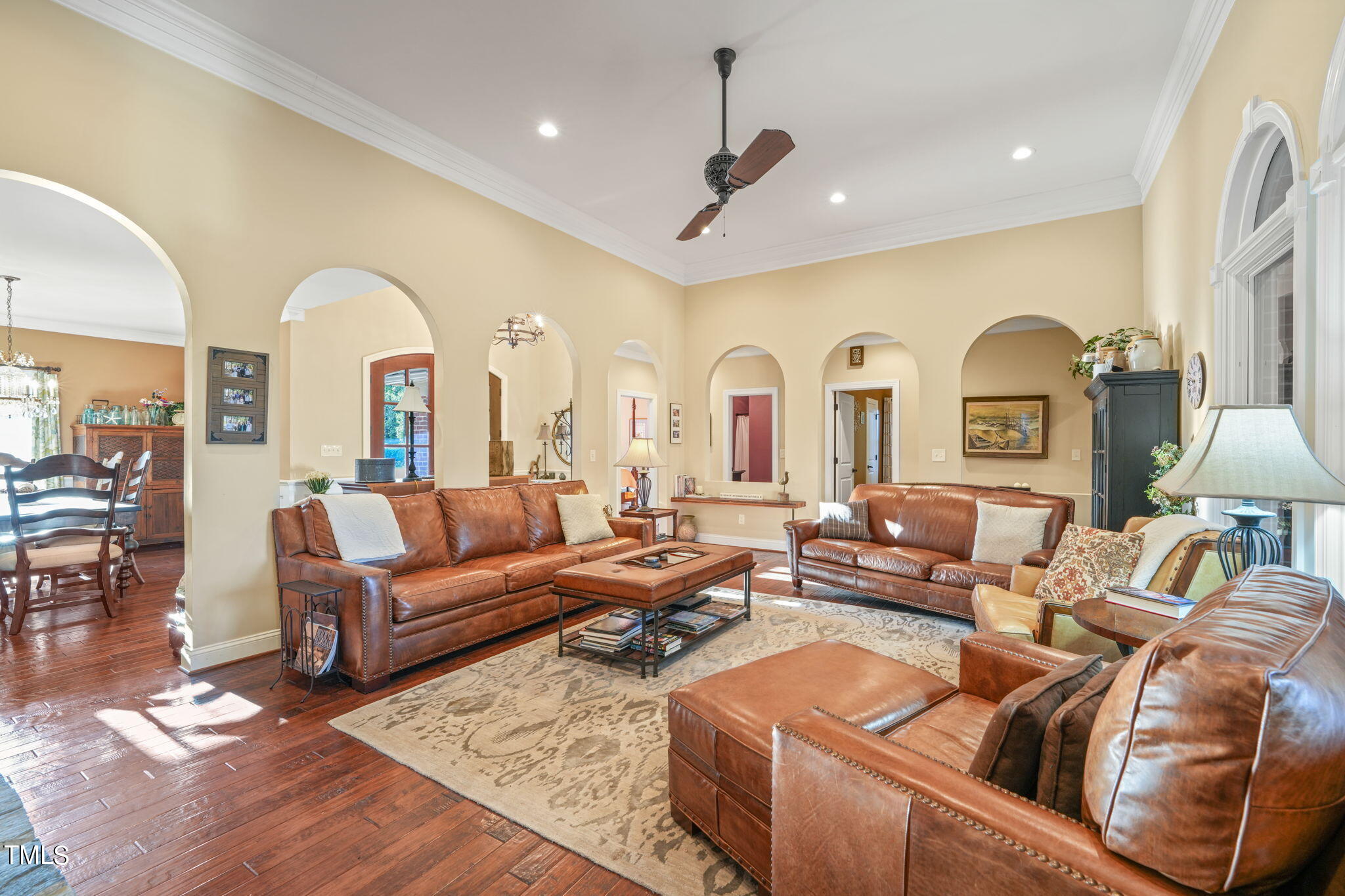 560 Overlook Lane