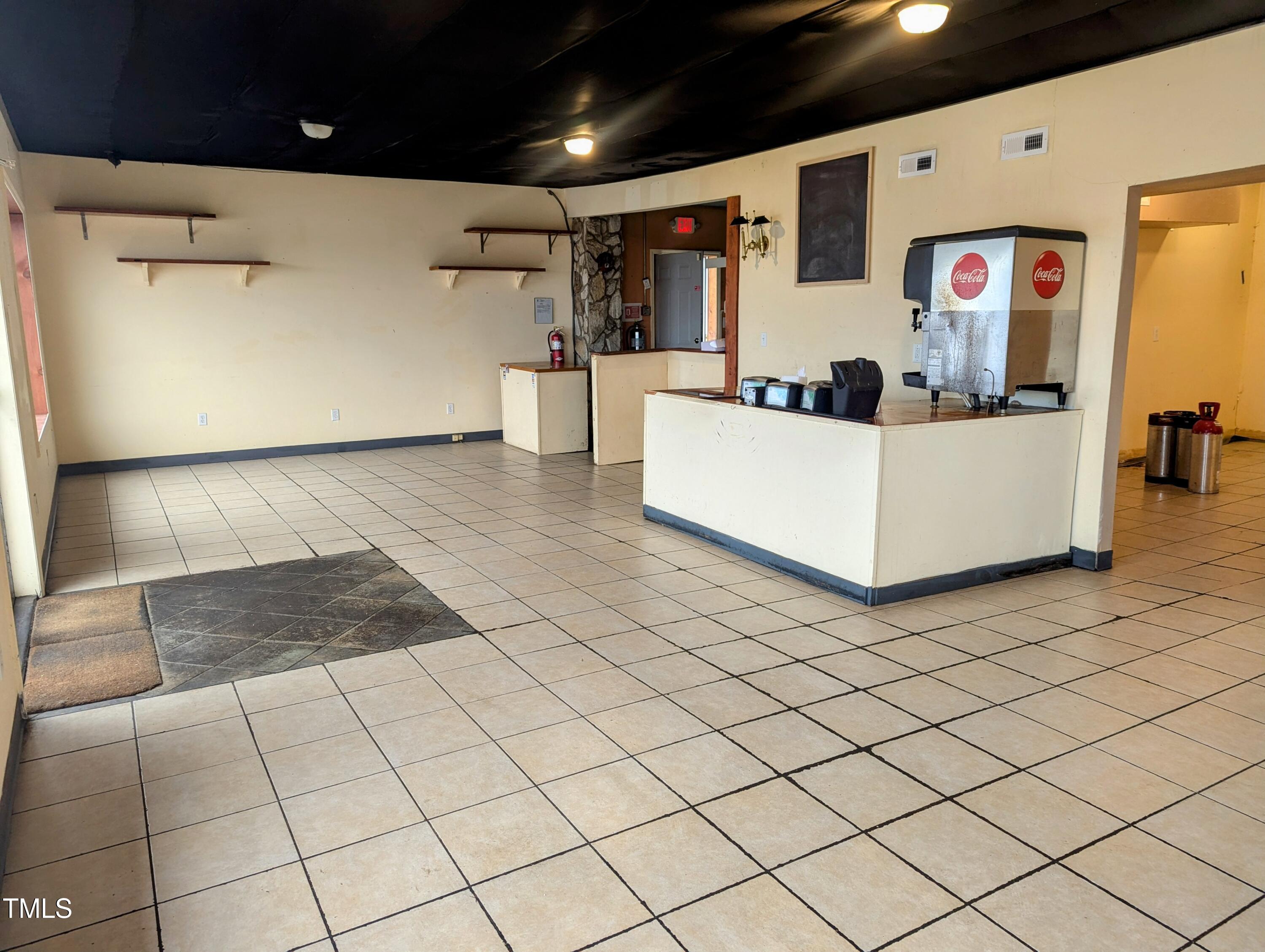 11256 Highway 15