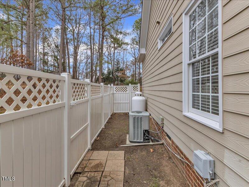 5661 Quail Covey Lane