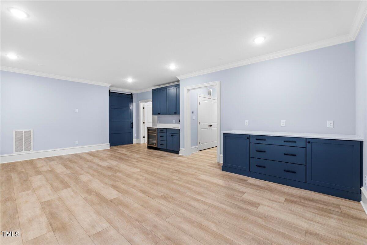 705 Glen Eden Drive