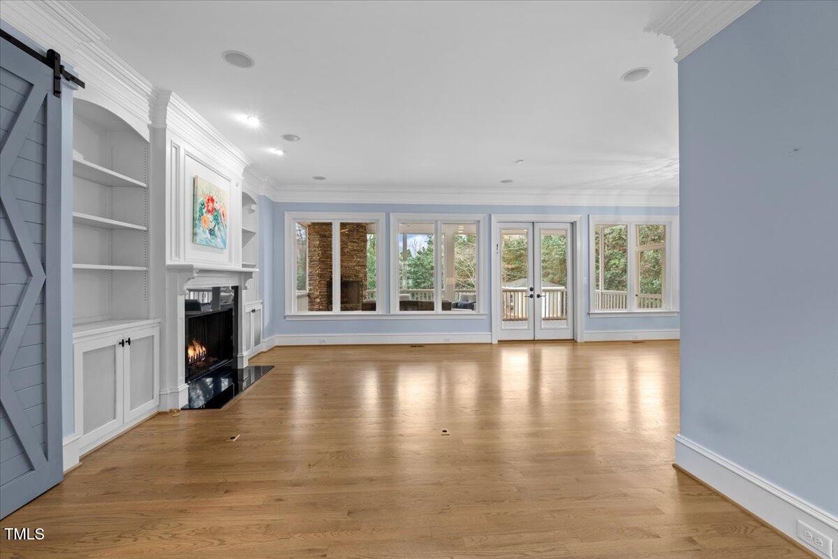 705 Glen Eden Drive