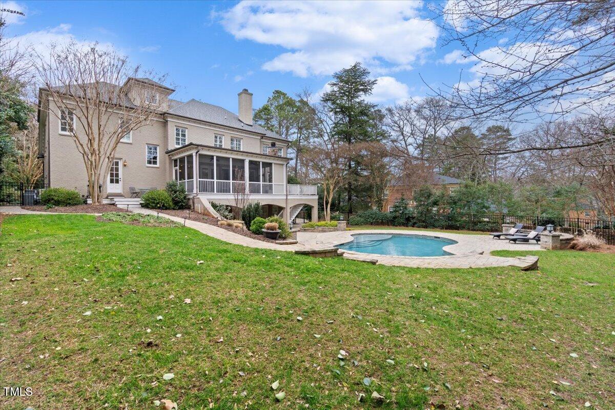 705 Glen Eden Drive