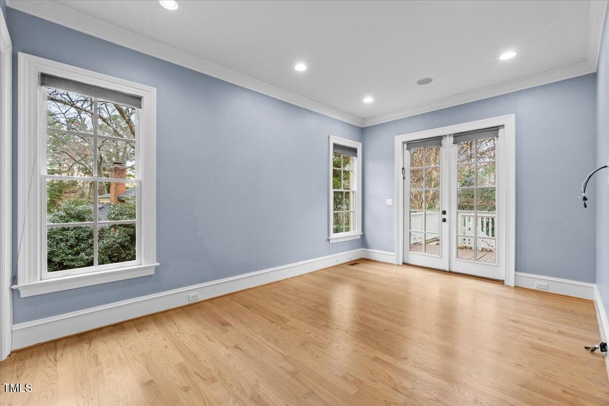 705 Glen Eden Drive