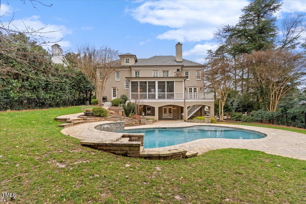 705 Glen Eden Drive