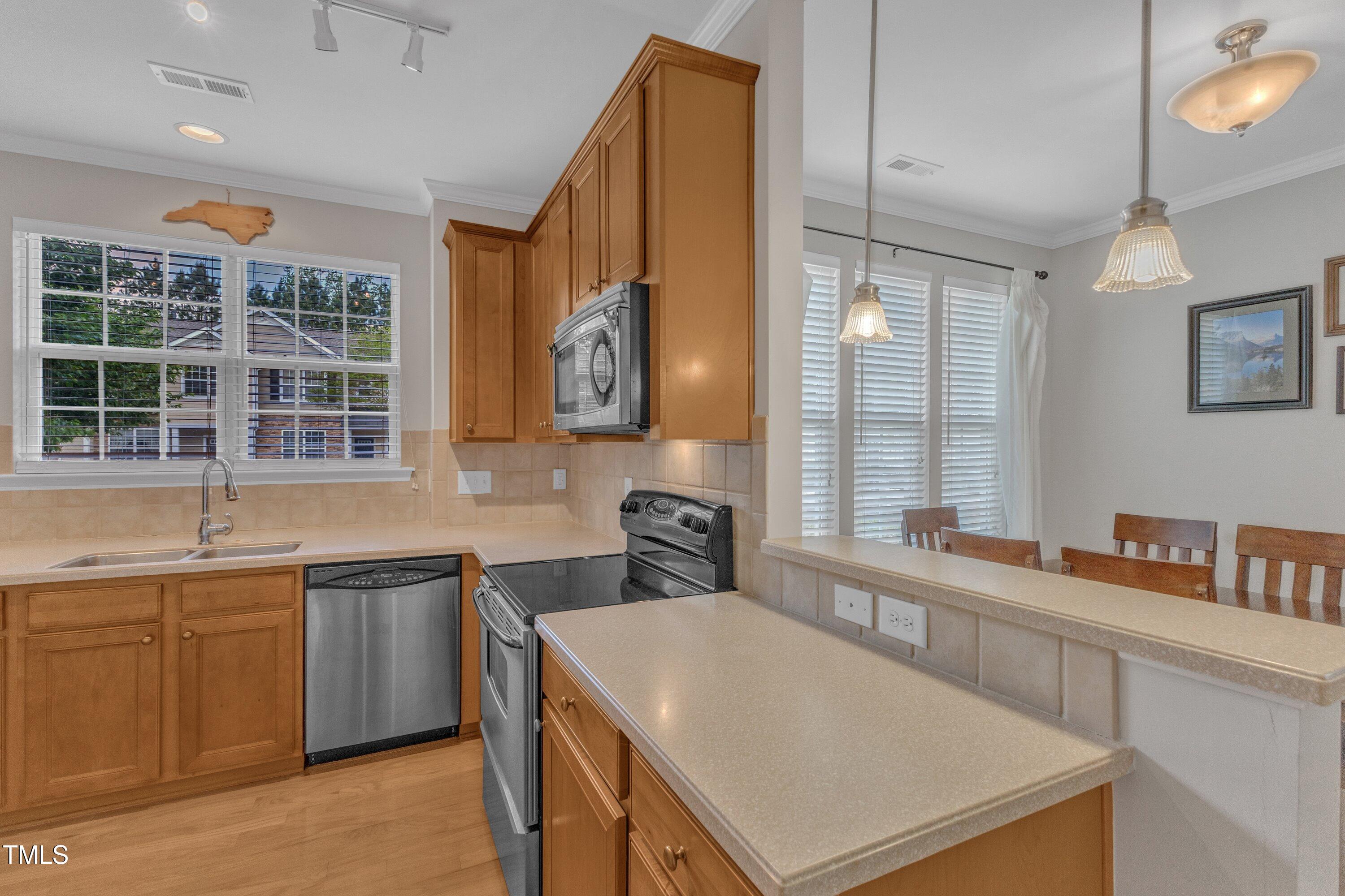 345 Red Elm Drive