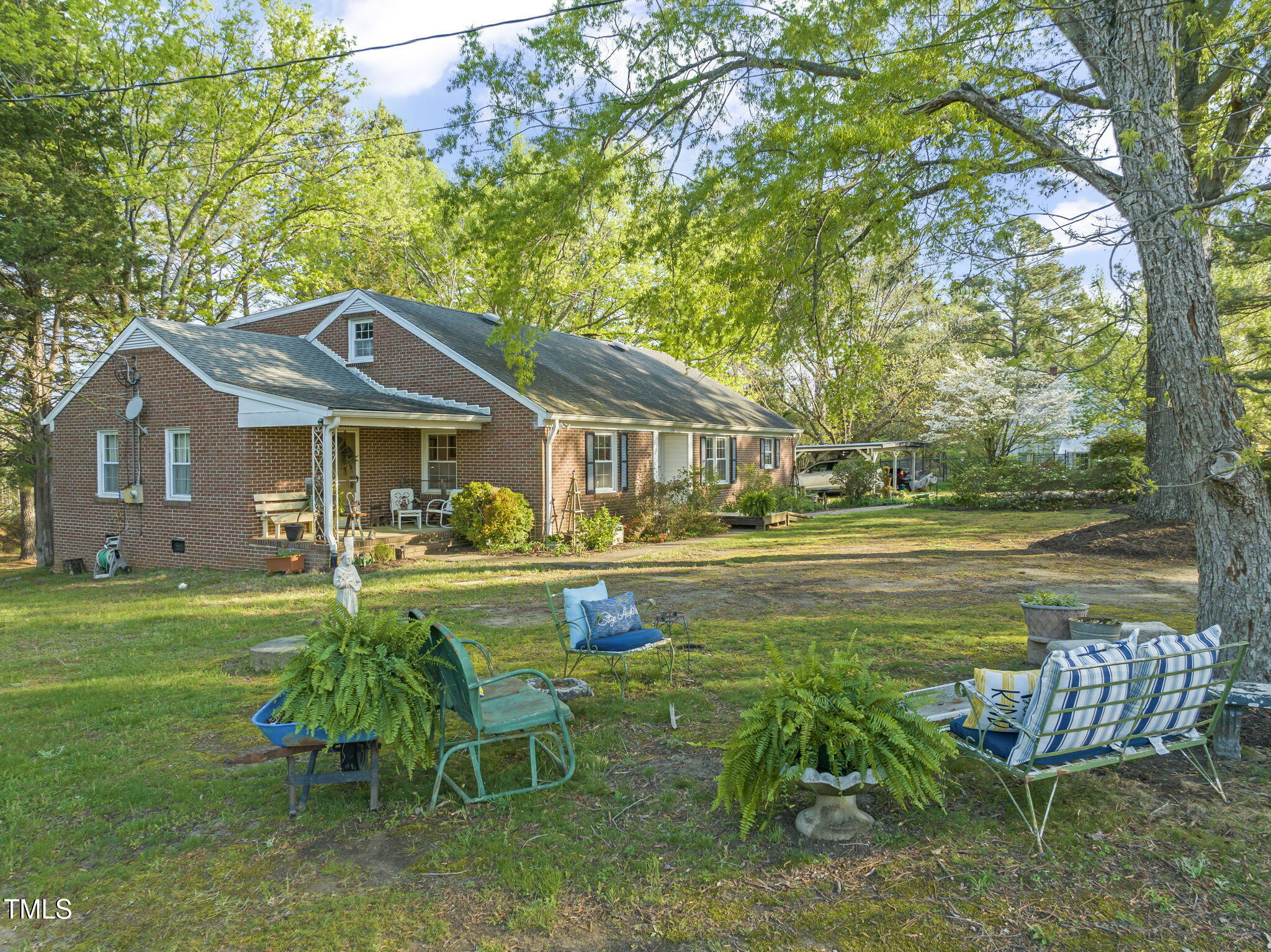 130 Shiney Rock Road