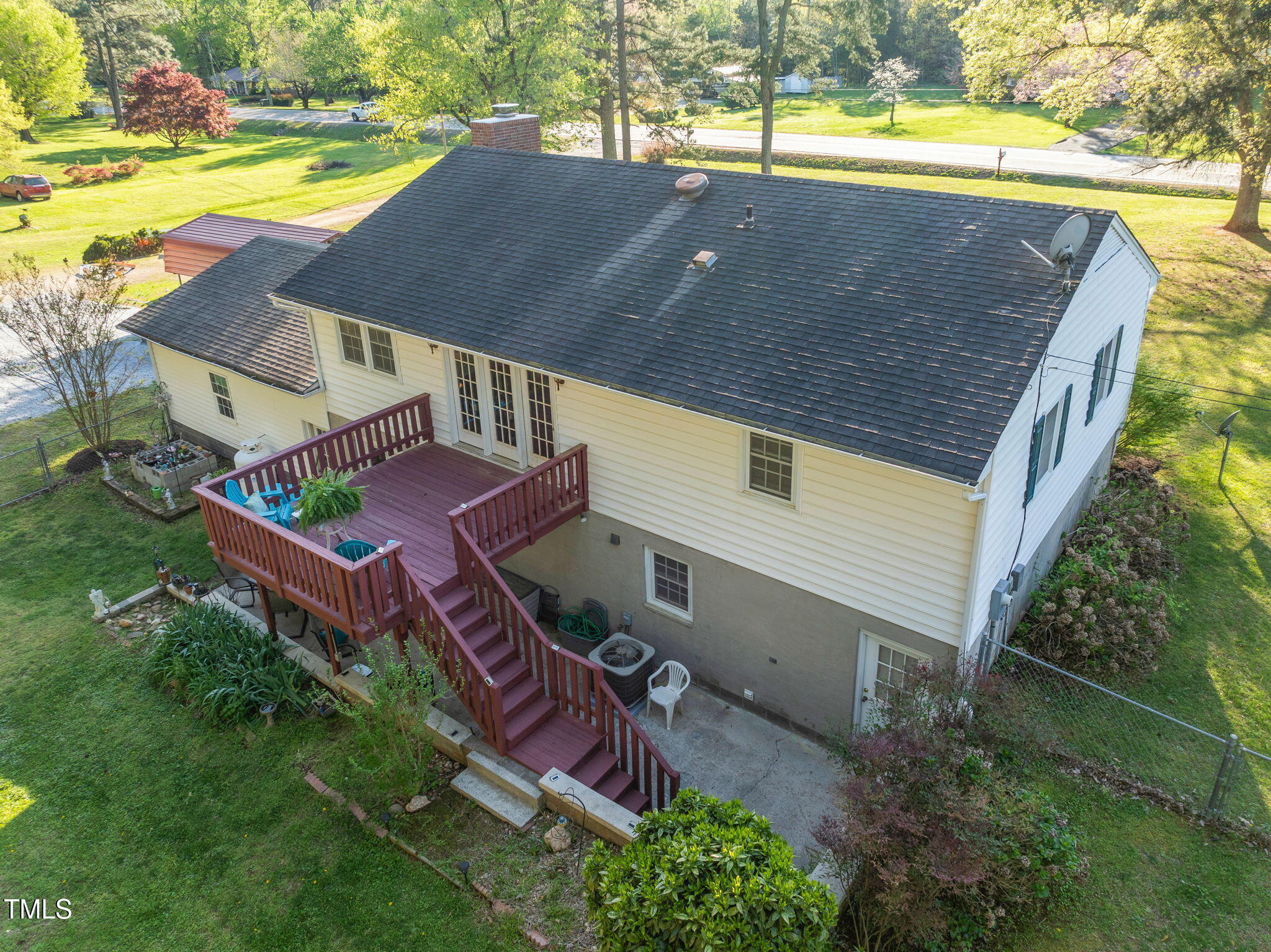 26420 Hwy 49