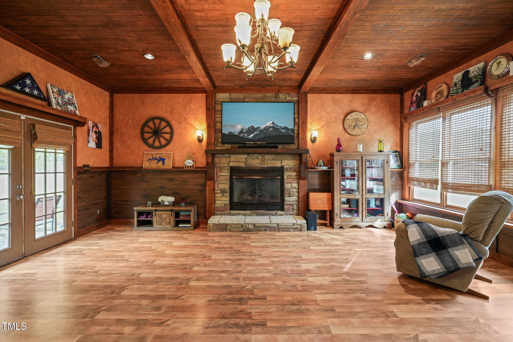 2255 Finneywood Road