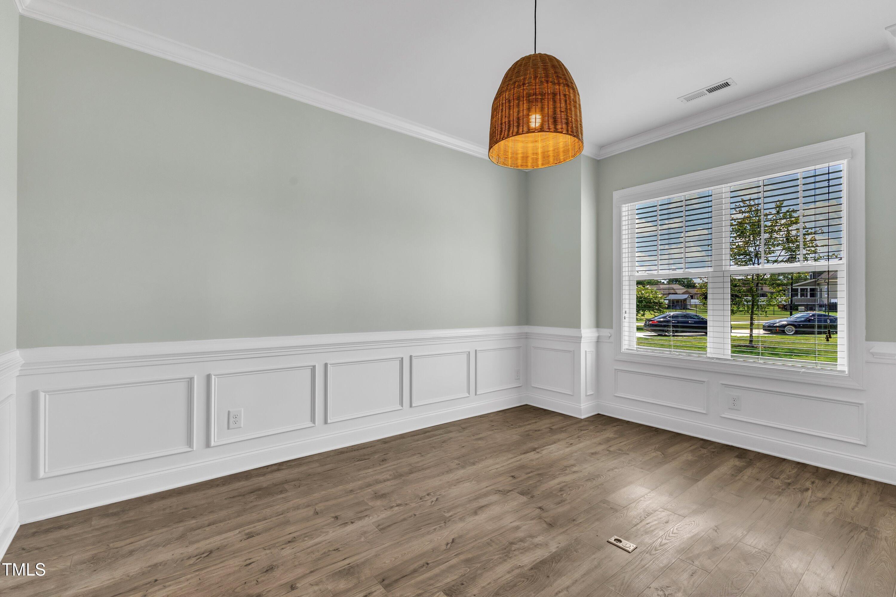1109 Agio Court