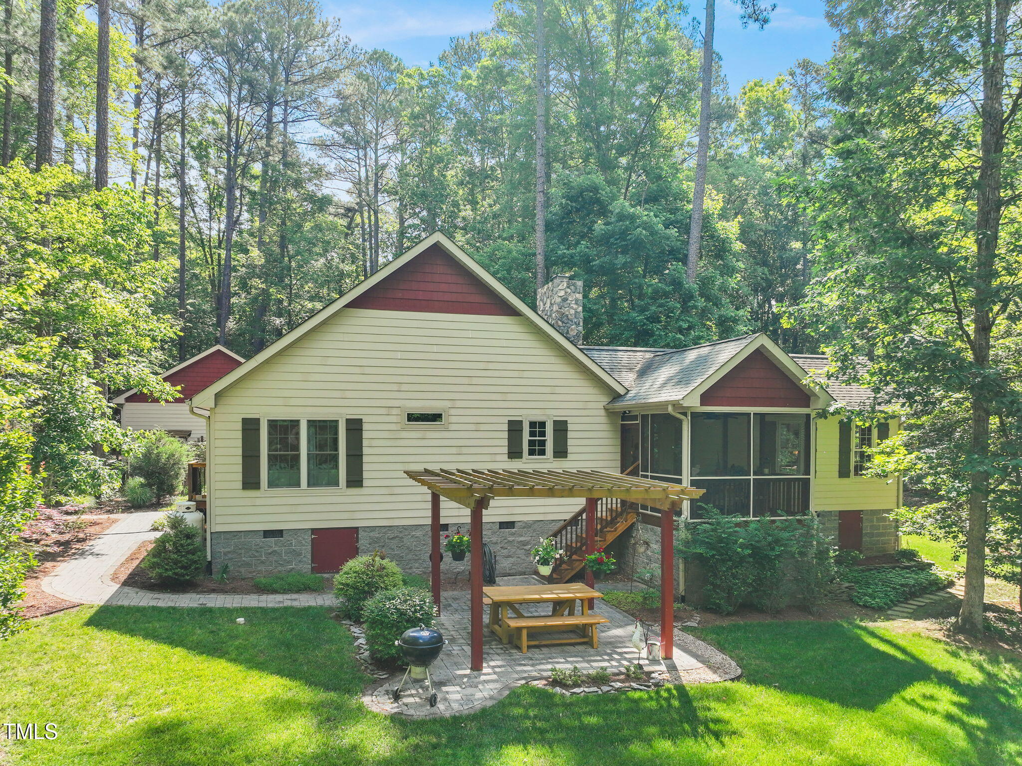 10 Royster Court