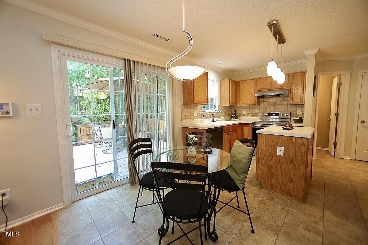 6229 Saybrooke Drive