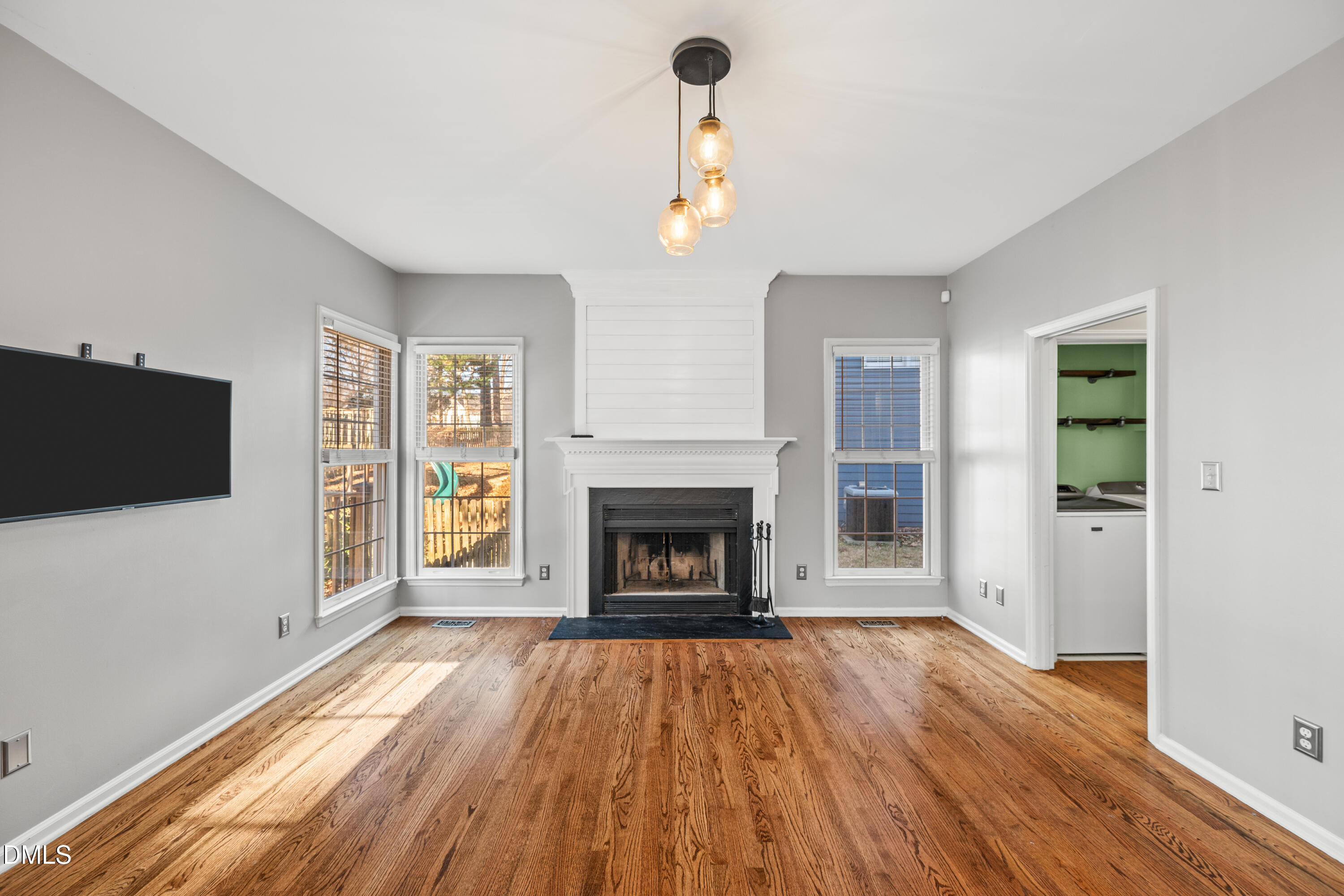 9509 Leslieshire Drive