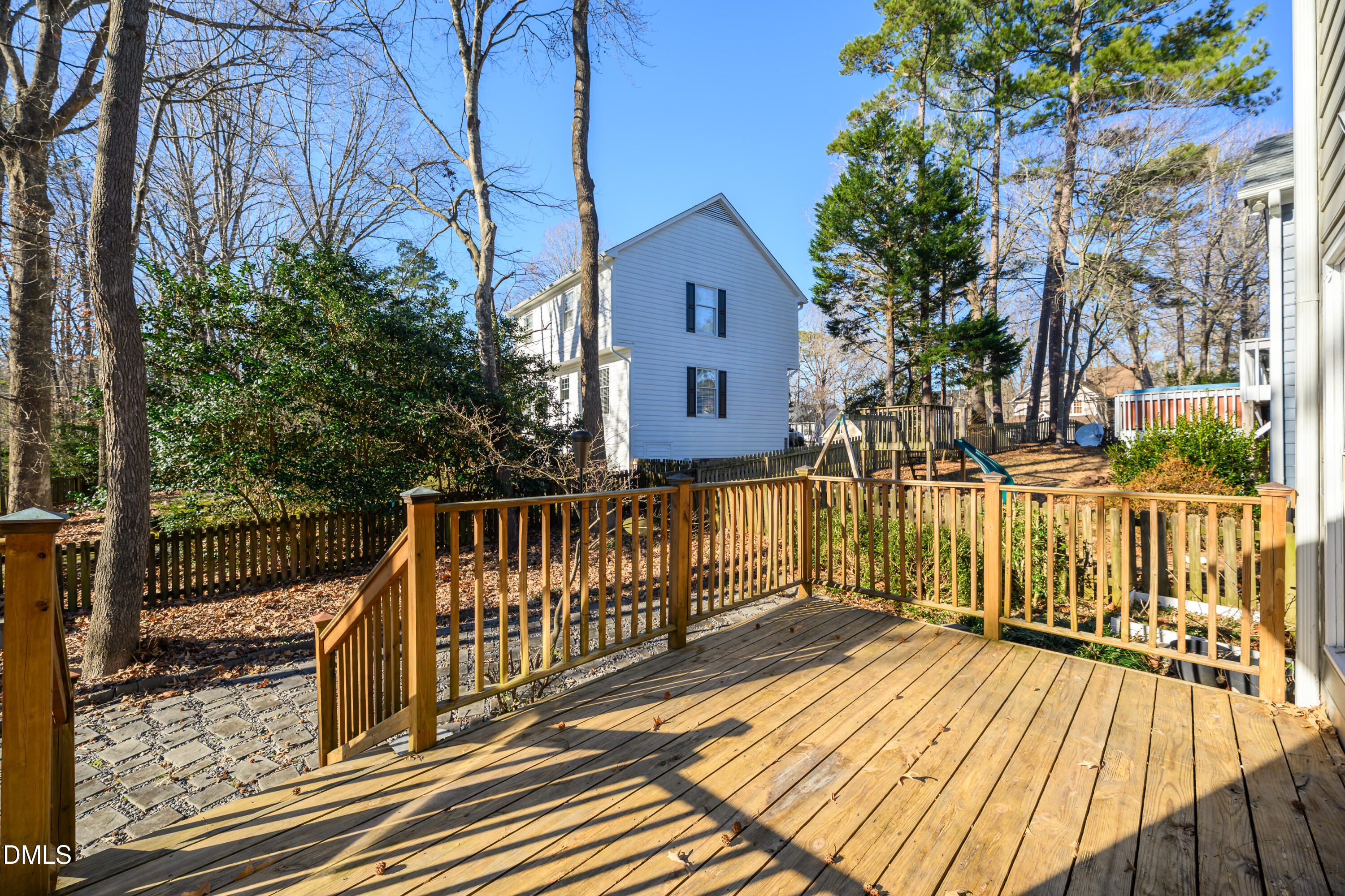 9509 Leslieshire Drive