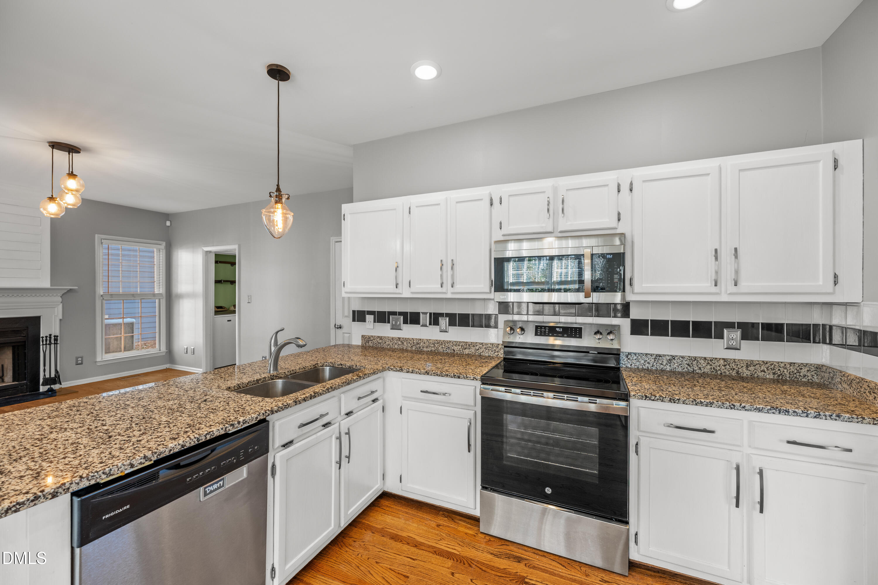 9509 Leslieshire Drive