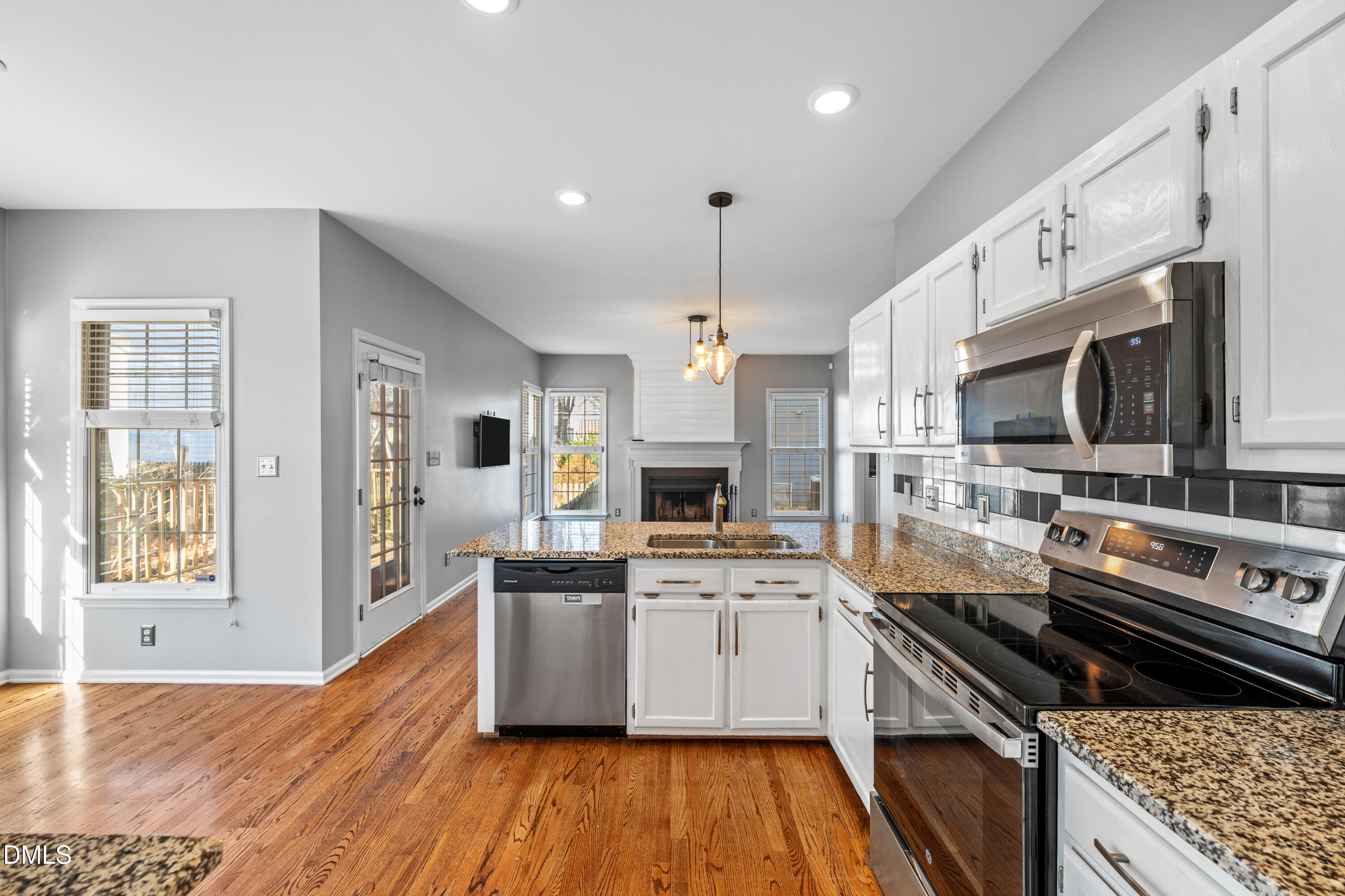 9509 Leslieshire Drive