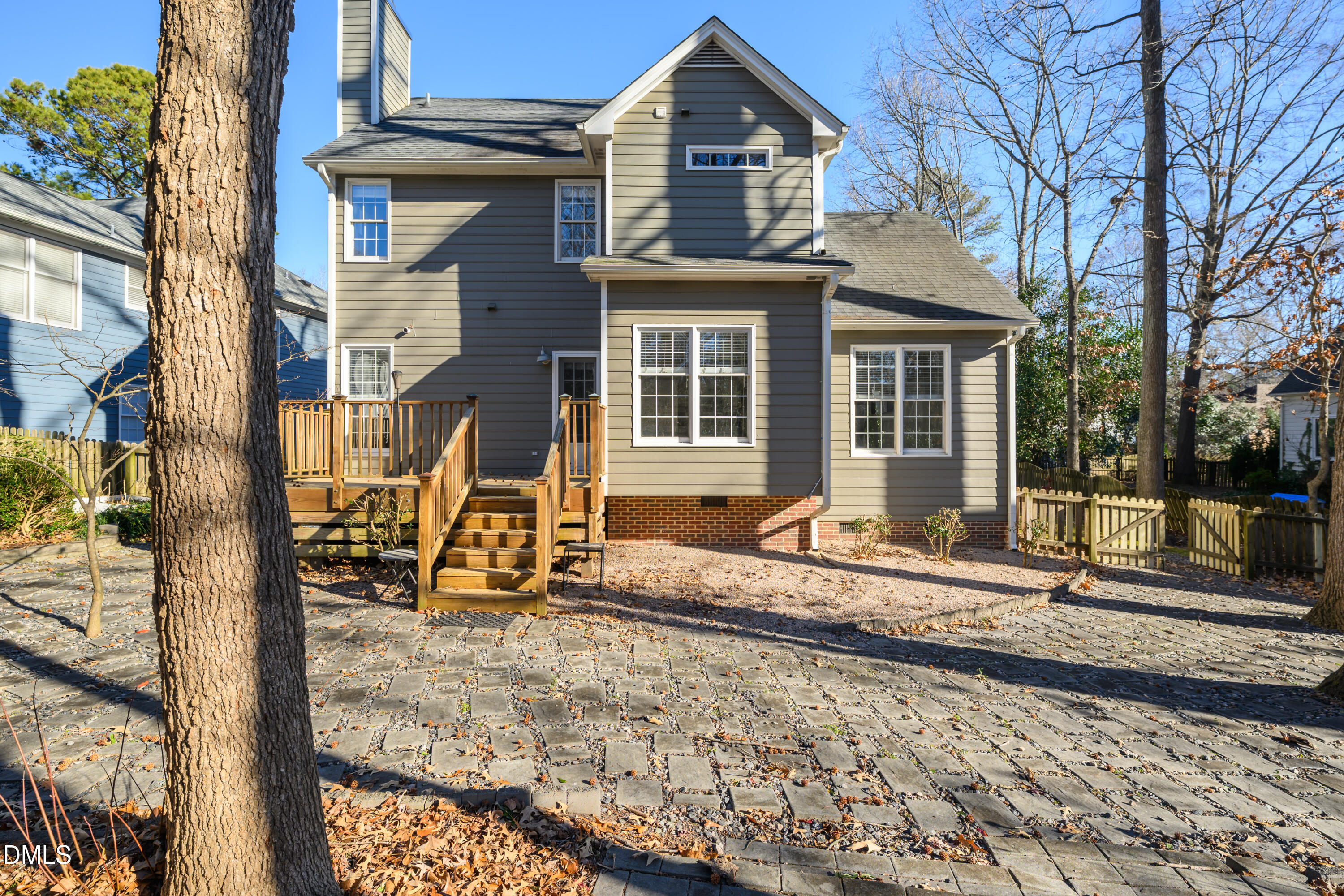 9509 Leslieshire Drive