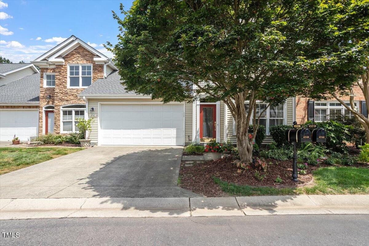 4742 Ludwell Branch Court