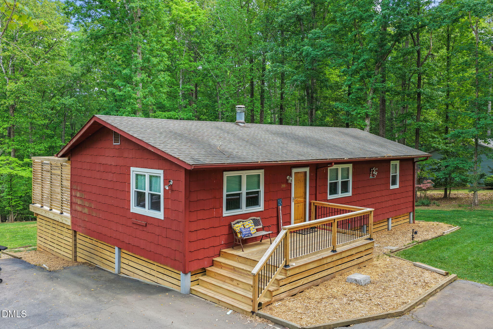 399 Lewis Road